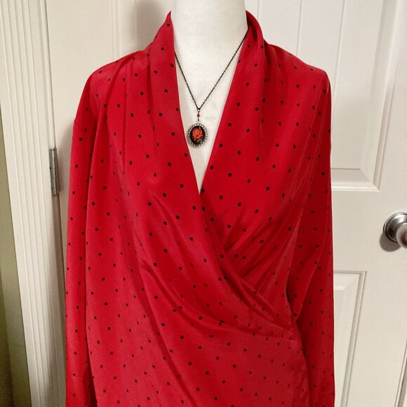 Collections Internationale Dark red black diamond print blouse ~ MEDIUM LARGE - Picture 3 of 13